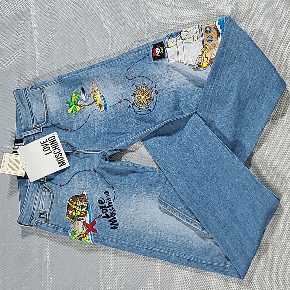 NWT Rare Vintage Love Moschino Pirates Treasure Embroidered Jeans Sz 26